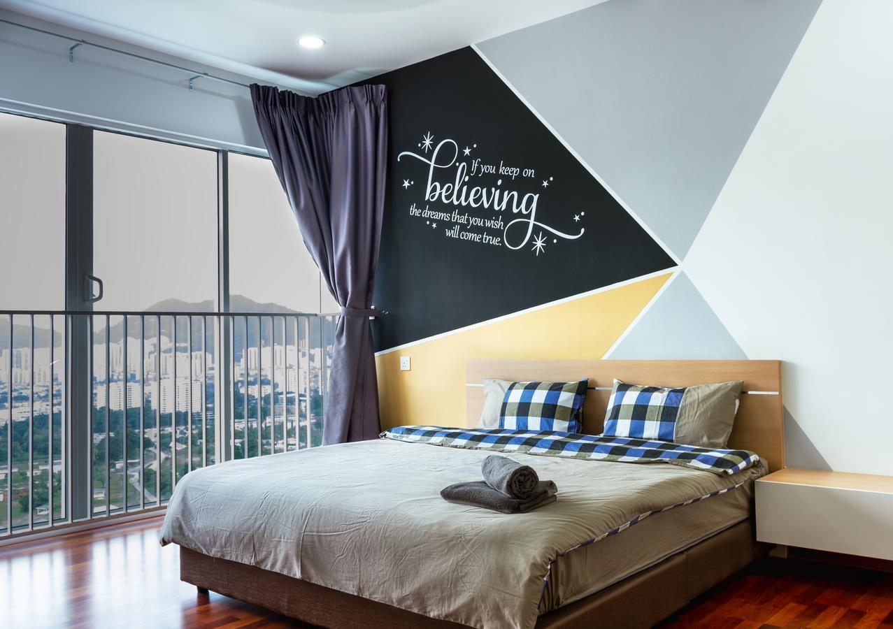 Southwest Island Suite By D Imperio Homestay Bayan Lepas Exterior photo